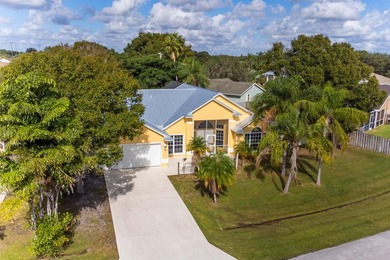 Discover this amazing home Pool home featuring 3 bedrooms, 2 - photo 1