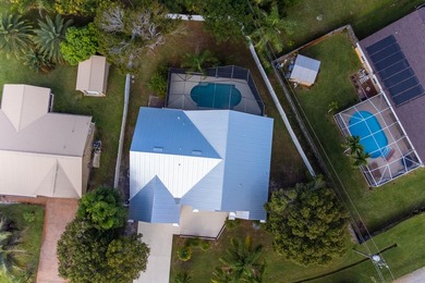 Discover this amazing home Pool home featuring 3 bedrooms, 2 - photo 5