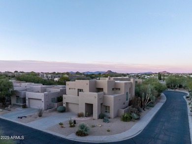 10894 E HEDGEHOG Place - photo 2