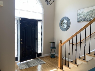 Well maintained 3 bedrooms 2 1/2 bath townhouse in desirable - photo 6