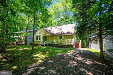 Welcome home to 139 Larkspur Lane, a waterfront retreat on - photo 5