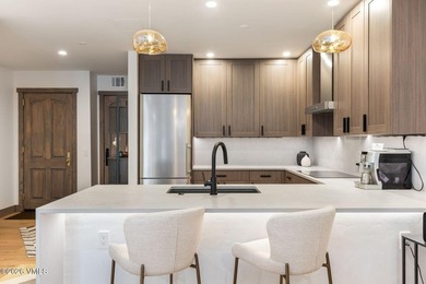 Alpine elegance meets ski-in/ski-out convenience in this - photo 1