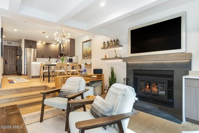 Alpine elegance meets ski-in/ski-out convenience in this - photo 7