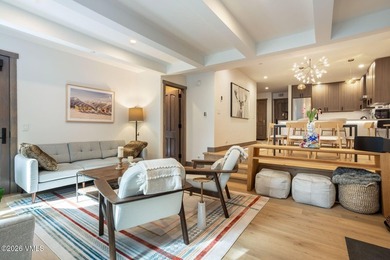 Alpine elegance meets ski-in/ski-out convenience in this - photo 10
