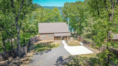 Lake Home For Sale in Greers Ferry, Arkansas