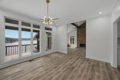 Smith Lake (Rock Creek) A fully renovated lake cottage on a nice - photo 14