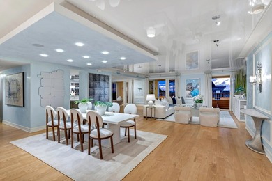 Spectacular and rarely found direct oceanfront villa with - photo 21
