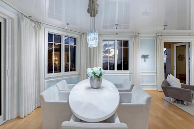 Spectacular and rarely found direct oceanfront villa with - photo 26