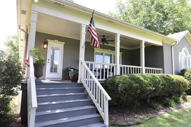 Beautifully maintained patio home located in the gated golf - photo 31