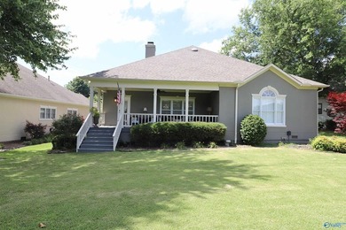 Beautifully maintained patio home located in the gated golf - photo 32