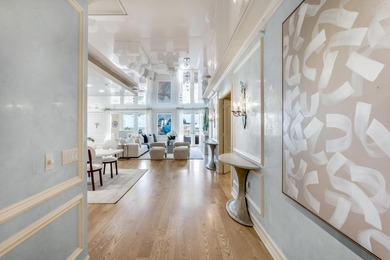 Spectacular and rarely found direct oceanfront villa with - photo 32