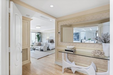 Spectacular and rarely found direct oceanfront villa with - photo 33