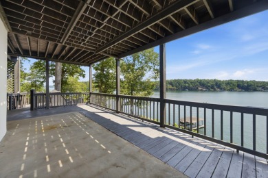 Smith Lake (Rock Creek) A fully renovated lake cottage on a nice - photo 37