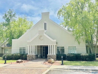 Beautifully maintained patio home located in the gated golf - photo 39