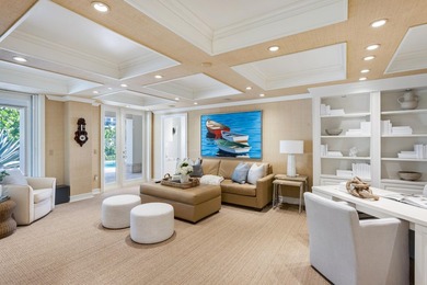 Spectacular and rarely found direct oceanfront villa with - photo 46