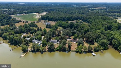 Nestled on Peachblossom Creek in Easton is a property that won't - photo 4