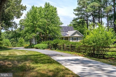 Nestled on Peachblossom Creek in Easton is a property that won't - photo 6