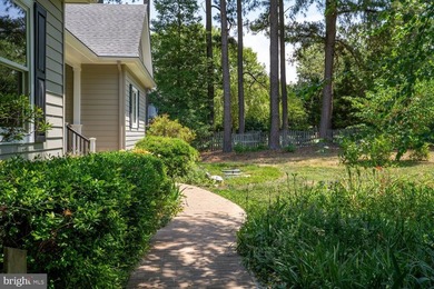 Nestled on Peachblossom Creek in Easton is a property that won't - photo 8