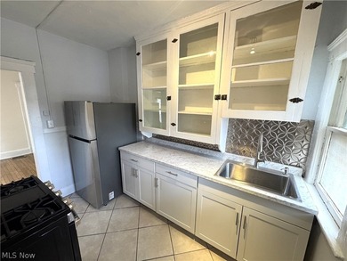 Four units in Lakewood available now! One unit is currently - photo 18