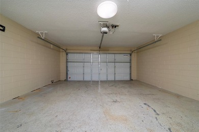 THIS MOVE IN READY COMPLETELY UPDATED HOME, 3 Bedroom +1 ROOM - photo 27