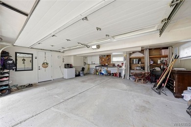 Truly a home you can move right in and enjoy!! An open floor - photo 30