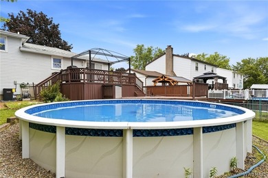 Truly a home you can move right in and enjoy!! An open floor - photo 36