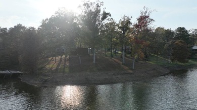 Discover the perfect blend of tranquility and opportunity with - photo 2