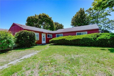 This side-by-side duplex, situated on a desirable corner lot in - photo 4