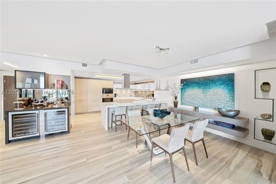 A refined residence at Marina Palms Reserve. Located on the 21st - photo 6