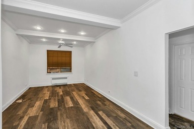 Welcome to the Illinois Cooperative...This True Two Bedroom - photo 7