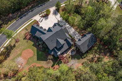 This exquisite, move-in-ready estate is perfectly situated on a - photo 10