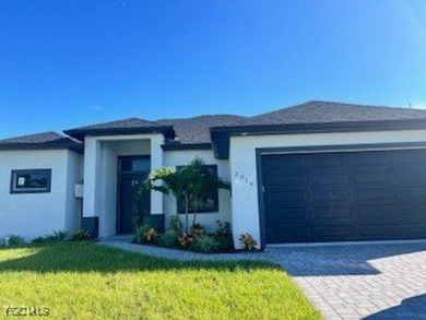 Cape Coral Lakes Area Home For Sale in Cape Coral Florida