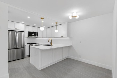 Fully Remodeled & Move-In Ready! This stunning, fully renovated - photo 13
