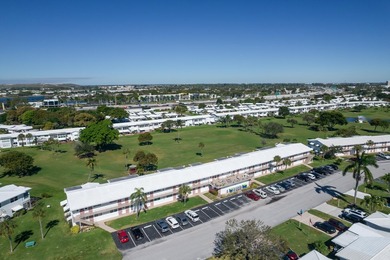 Beautiful views in Pompano Beach Private Golf Community Condo 1 - photo 33