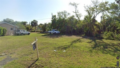 Port Charlotte Waterway Lakes Area Lot For Sale in Port Charlotte Florida