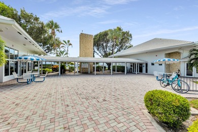 Beautiful views in Pompano Beach Private Golf Community Condo 1 - photo 47