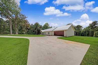 New Construction Near Lake Nacogdoches on 3.08 Acres! Enjoy the - photo 3