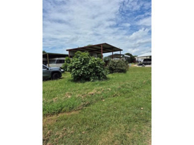 Lake Lot For Sale in Kerens, Texas
