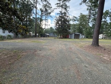 Looking for a property that's ready to enjoy from day one? This - photo 1