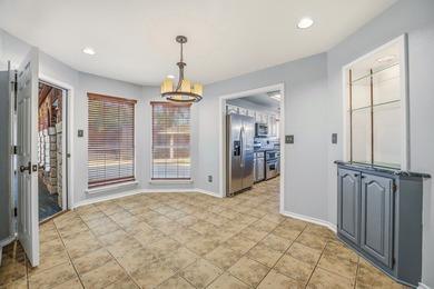 BACK ON THE MARKET DUE TO BUYER'S FINANCING: Enjoy golf course - photo 12