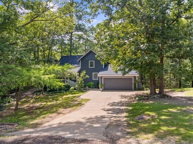 Welcome to 279 Angler Loop in Rayburn Country! This beautifully - photo 5