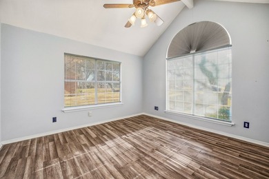BACK ON THE MARKET DUE TO BUYER'S FINANCING: Enjoy golf course - photo 17