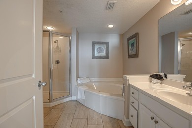 Here is your opportunity to experience Gulf-Front Luxury Living - photo 25