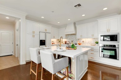 Beautifully reimagined and move-in ready, this stunning Tuscany - photo 2