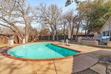 BACK ON THE MARKET DUE TO BUYER'S FINANCING: Enjoy golf course - photo 35