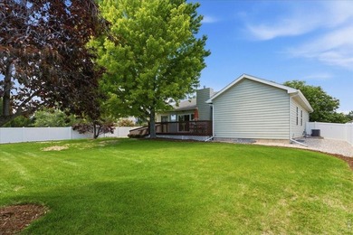 Welcome home to this truly one-of-a-kind property in Gateway - photo 36