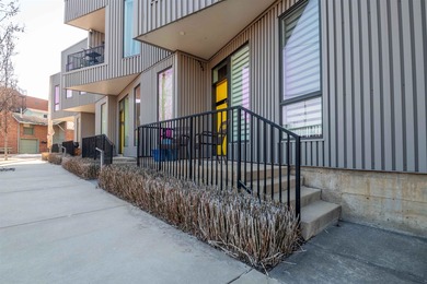 Mississippi River Home For Sale in Memphis Tennessee