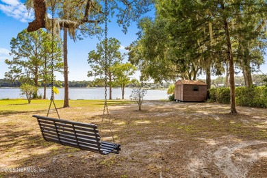 Lake Home For Sale in Keystone Heights, Florida