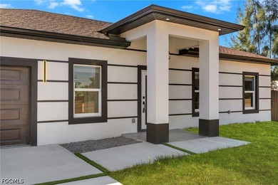 Beautiful new construction home located in the desirable Punta - photo 2
