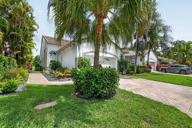 Get ready for Extraordinary! This Decorator/Designer Renovated - photo 6